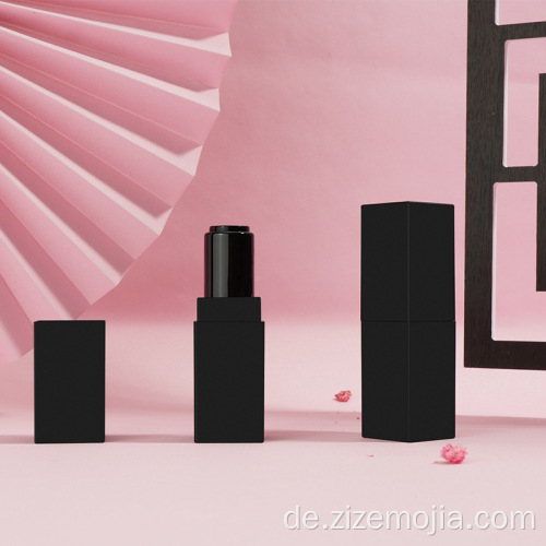 Leerer schwarz matter Lippenstift-Lip-Glanz-Behälter